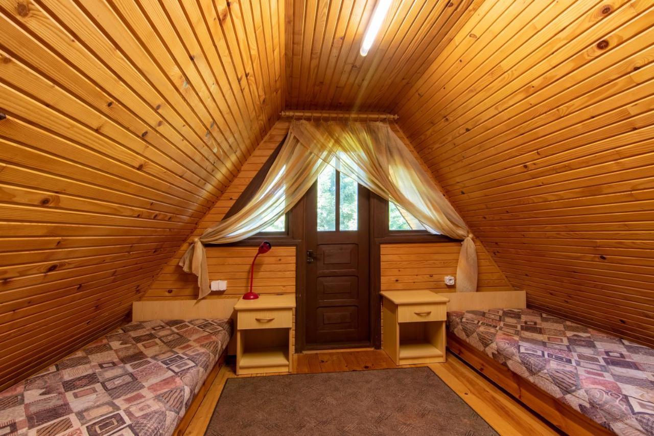 Domki Nad Potokiem Polanczyk Luaran gambar